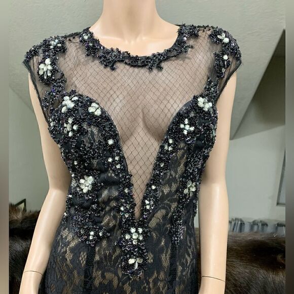 Custom Elegant and Sexy Floral Lace With Beads & Sequins Mermaid Gown - Picture 2 of 16
